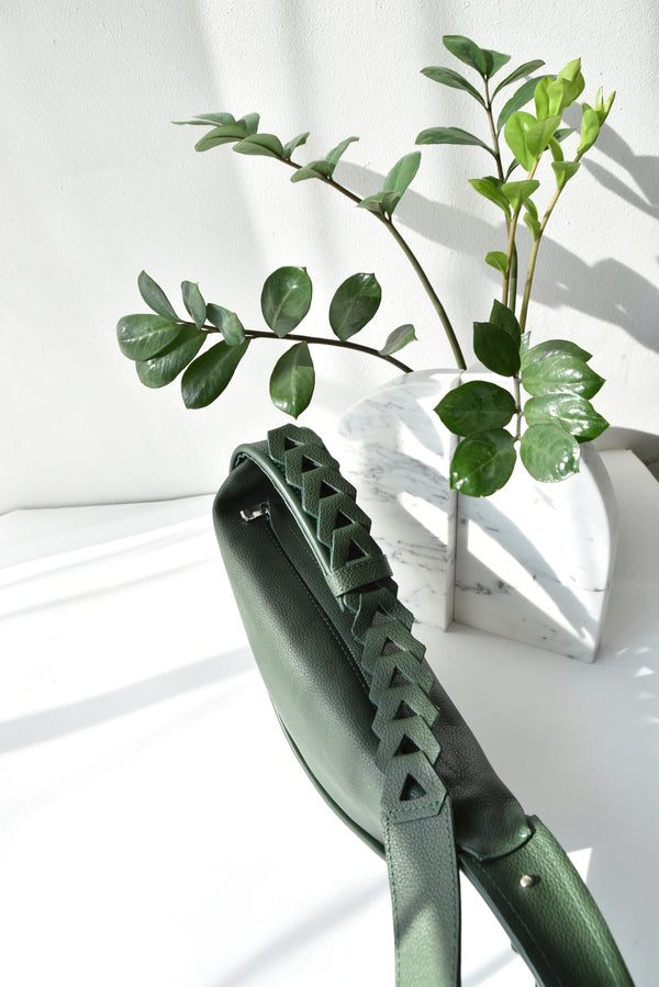 Color_Dark Green