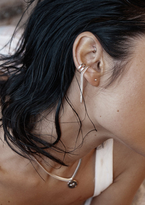 Revolve Ear Cuff | Silver